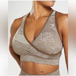 Gymshark Camo seamless sports top